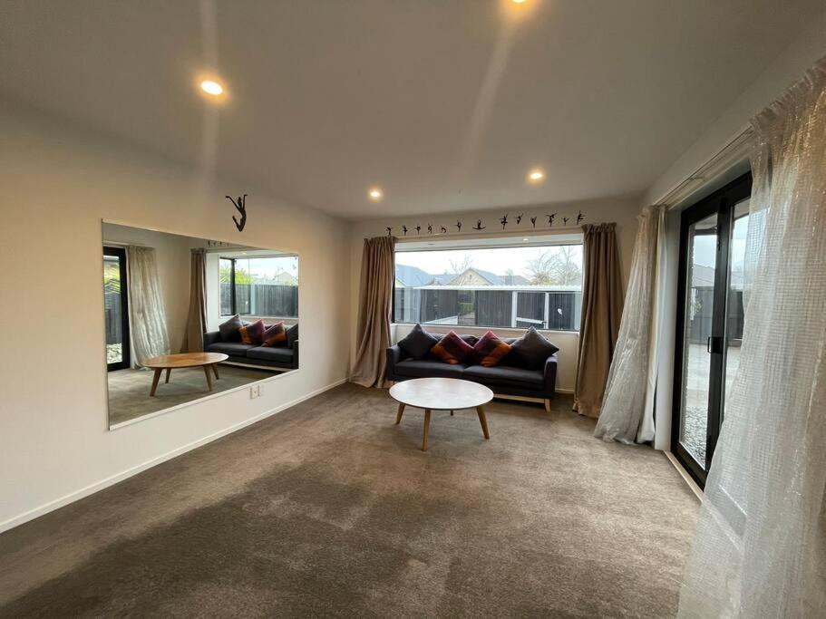 Spacious 4 Bed Family Home Christchurch Ngoại thất bức ảnh